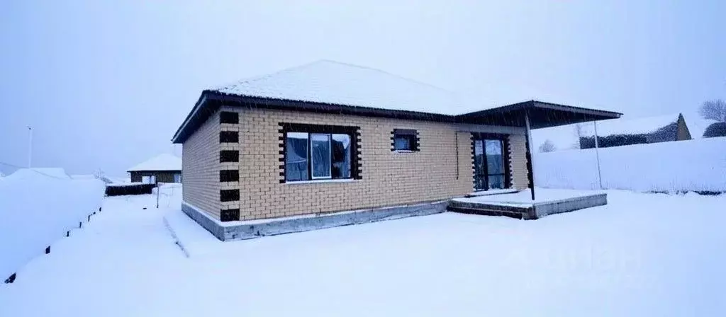 Дом в Оренбургская область, Оренбургский район, с. Нежинка Молодежная ... - Фото 2