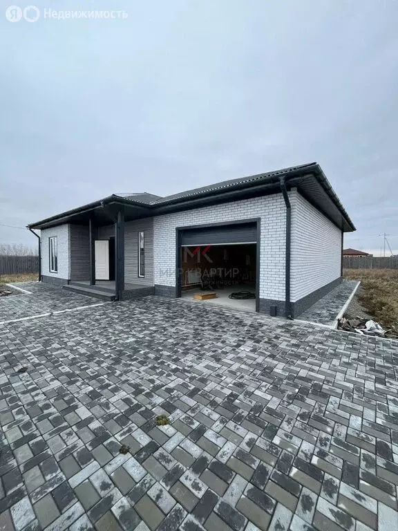 Дом в Усть-Абаканский район, село Калинино (154 м) - Фото 1