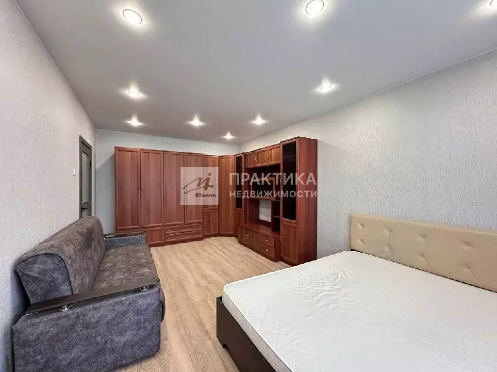 Продается 1-комнатная квартира - Фото 1