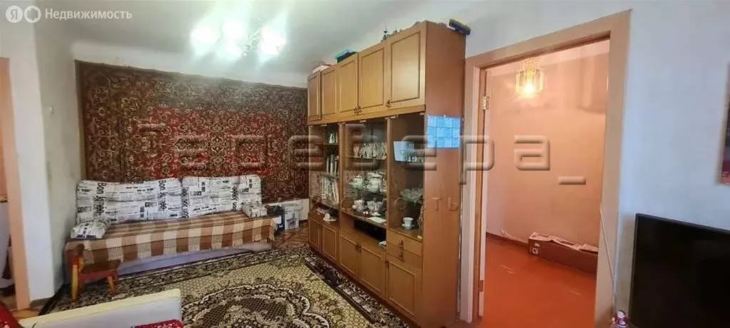 3-комнатная квартира: Красноярск, улица Марковского, 55 (57 м) - Фото 2