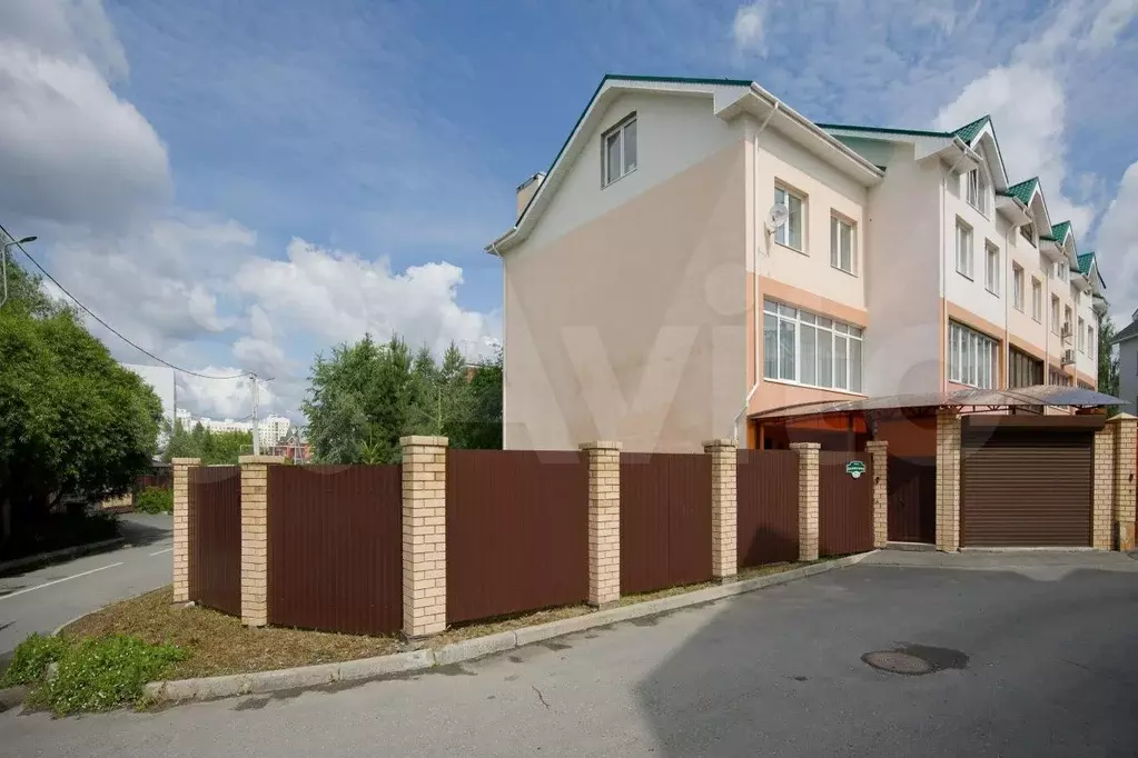 Дом 234 м на участке 6 сот. - Фото 1