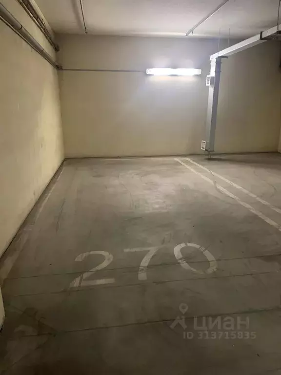 Гараж в Санкт-Петербург ул. Адмирала Коновалова, 2-4 (20 м) - Фото 1