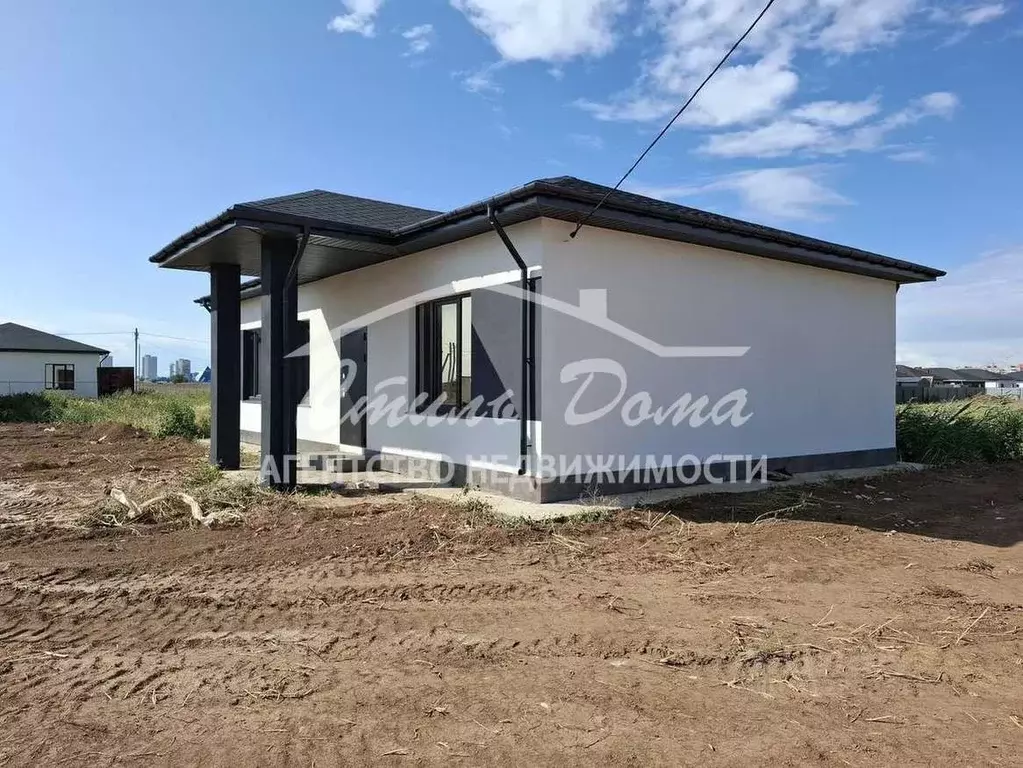 Дом в Волгоградская область, Волжский ул. Журавлиная, 45 (105 м) - Фото 2