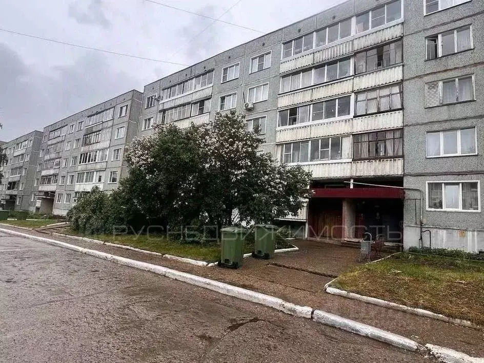 2-к кв. Кировская область, Кирово-Чепецк Сосновая ул., 36к1 (51.8 м) - Фото 1