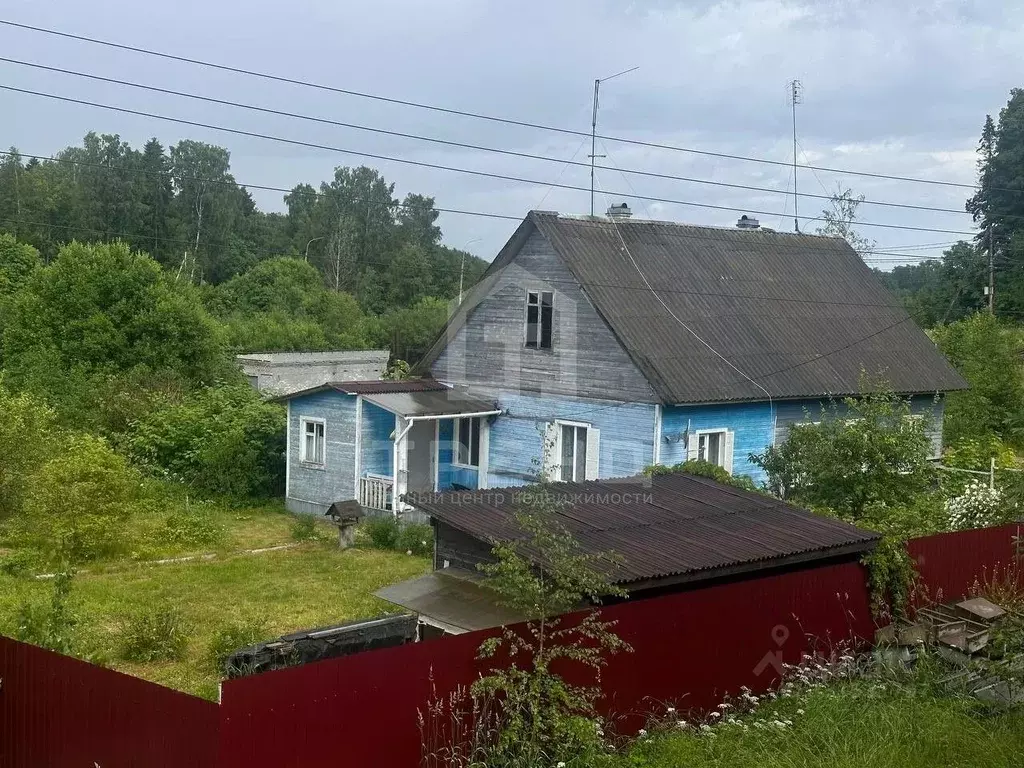Дом в Ленинградская область, Выборгский район, Рощино городской ... - Фото 1