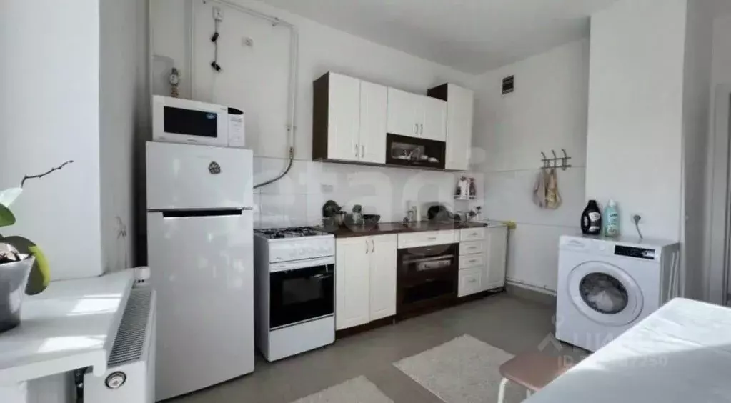 2-к кв. Крым, Симферополь ул. Кантар (70.0 м) - Фото 1