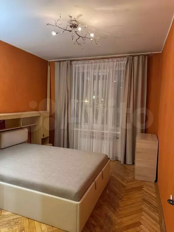 3-к. квартира, 70 м, 3/6 эт. - Фото 0