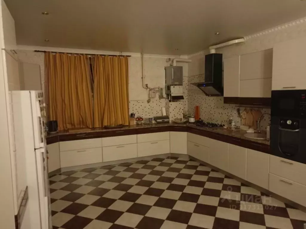 4-к кв. Московская область, Клин ул. Победы, 26с8 (154.0 м) - Фото 1