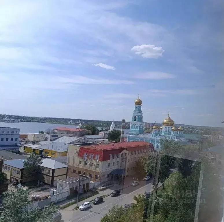 3-к кв. Самарская область, Сызрань пер. Достоевского, 4 (53.4 м) - Фото 1