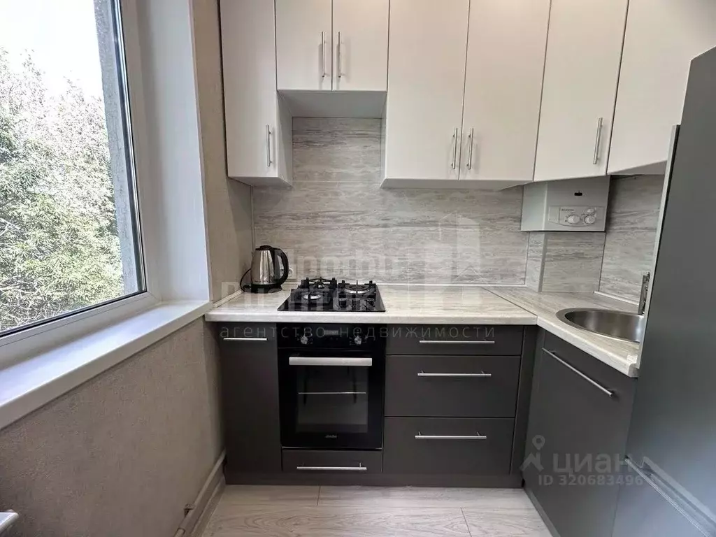 1-к кв. Нижегородская область, Нижний Новгород ул. Героя Попова, 37 ... - Фото 0