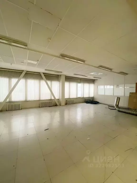 Помещение свободного назначения в Санкт-Петербург ул. Оптиков, 4 (1408 ... - Фото 2