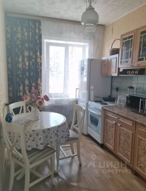 3-к кв. Бурятия, Улан-Удэ Ключевская ул., 72 (66.7 м) - Фото 1