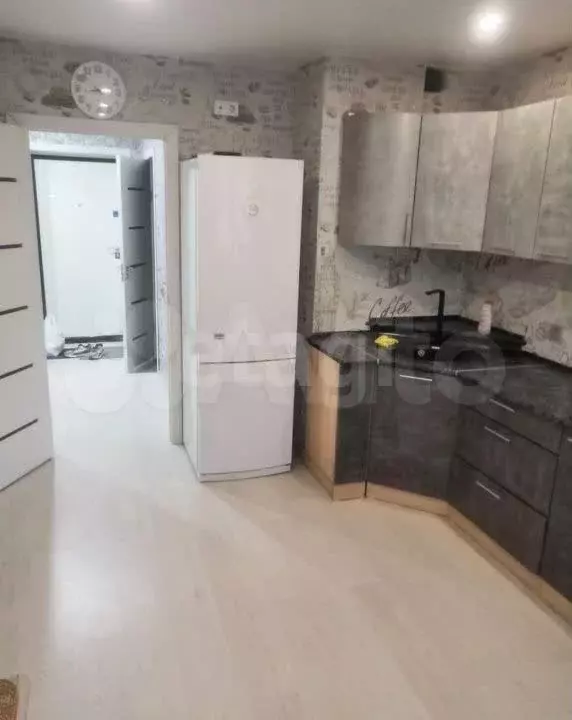 2-к. квартира, 60 м, 3/18 эт. - Фото 0