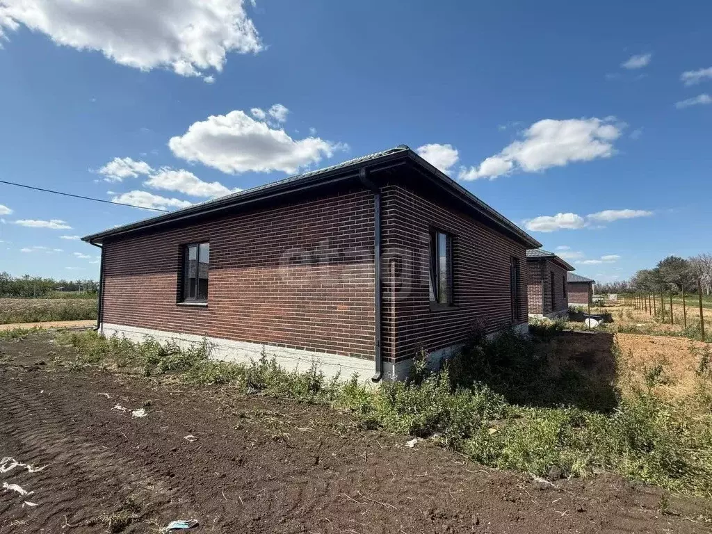 Дом в Ростовская область, Мясниковский район, Краснокрымское с/пос, ... - Фото 1