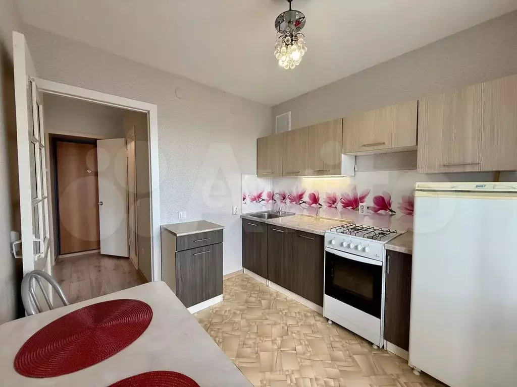1-к. квартира, 30,6 м, 9/10 эт. - Фото 1