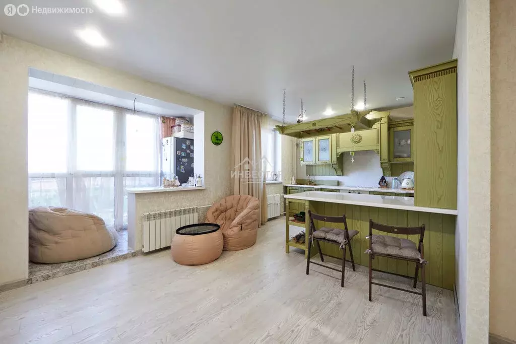 2-комнатная квартира: посёлок Западный, Береговая улица, 5 (75 м) - Фото 1