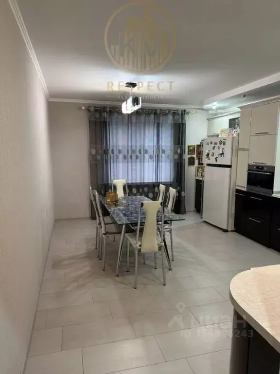 4-к кв. Ставропольский край, Ессентуки ул. Долина Роз, 9 (100.0 м) - Фото 0