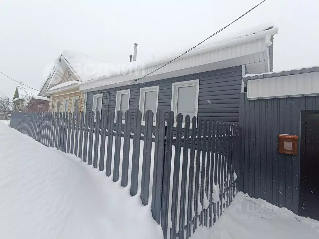 Дом в Чувашия, Мариинский Посад Ленинская ул., 108 (38 м) - Фото 1