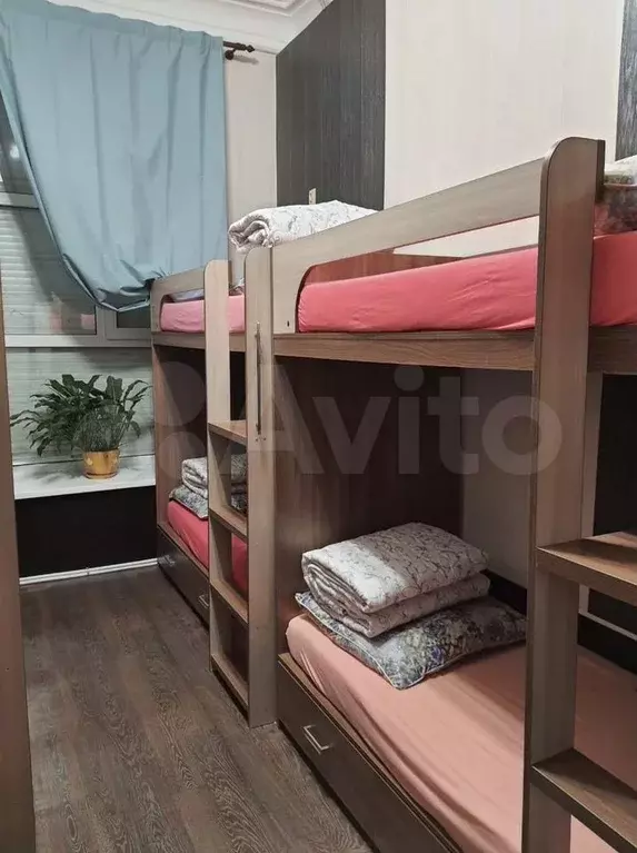 Койко-место 20 м, 1/5 эт. - Фото 1