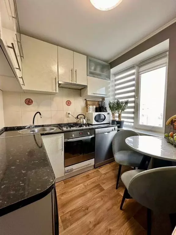 2-к. квартира, 49,3 м, 5/5 эт. - Фото 1