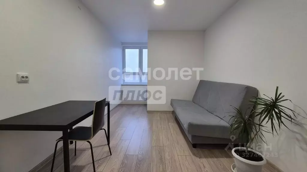 Студия Свердловская область, Екатеринбург ул. Новостроя, 9 (26.0 м) - Фото 1