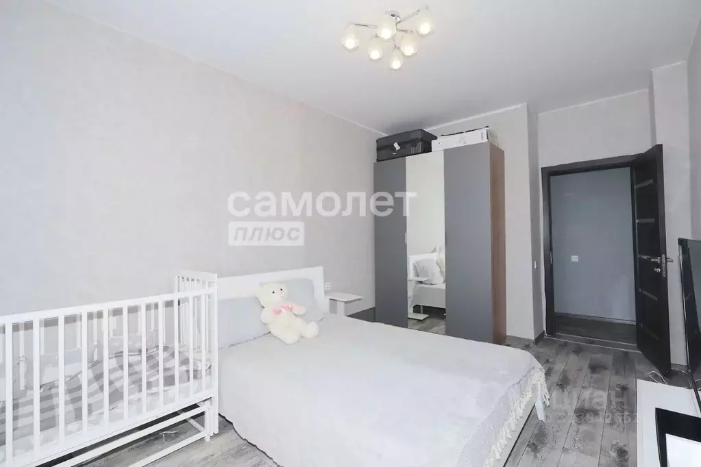 2-к кв. Кемеровская область, Кемерово Гурьевская ул., 14 (58.4 м) - Фото 1