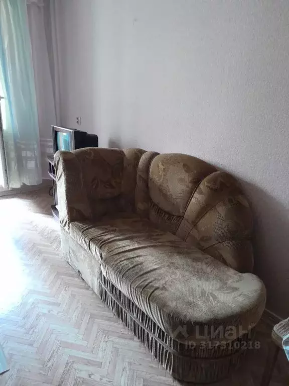 1-к кв. Татарстан, Казань ул. Братьев Касимовых, 21 (36.0 м) - Фото 1