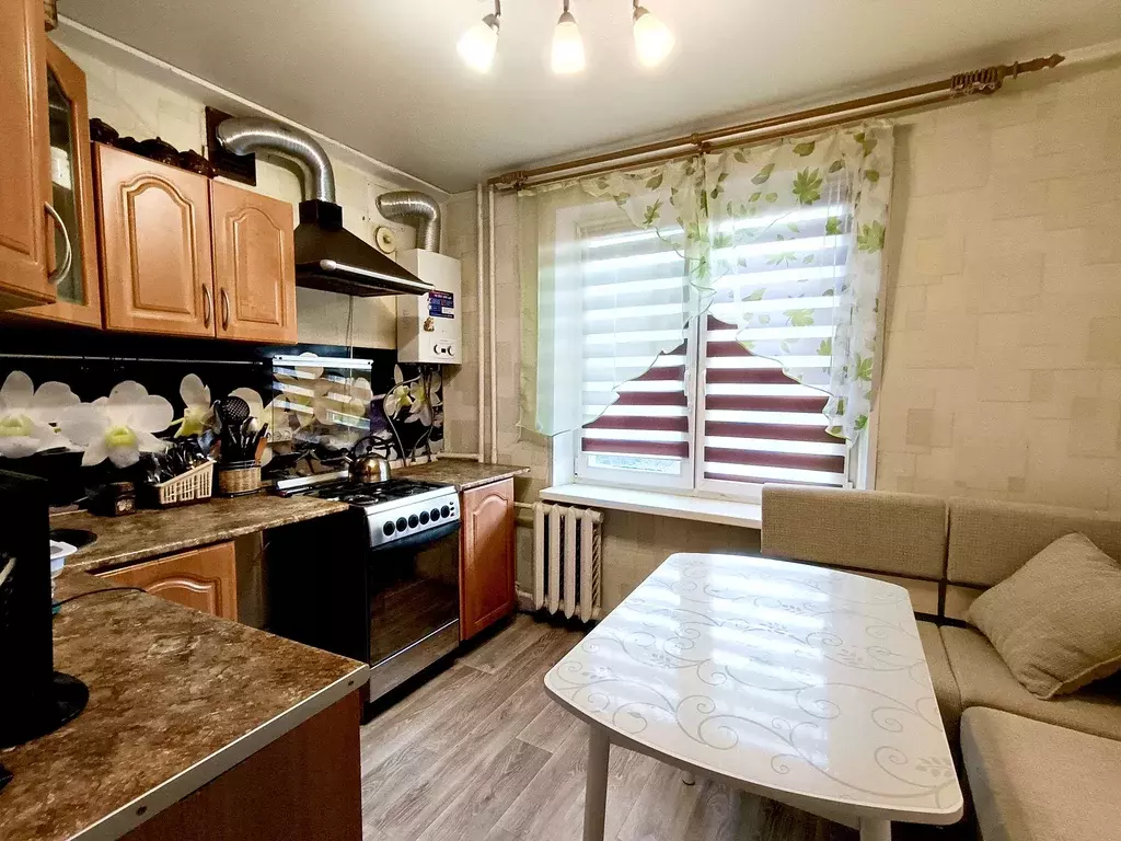 Продаётся 4-к квартира, 59.4 м - Фото 0