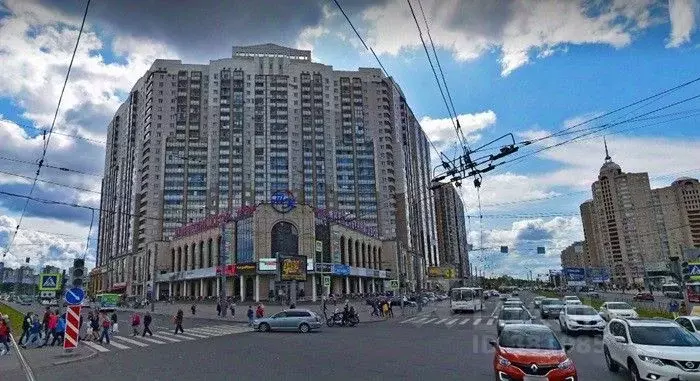 Торговая площадь в Санкт-Петербург Коломяжский просп., 15к2 (85 м) - Фото 0