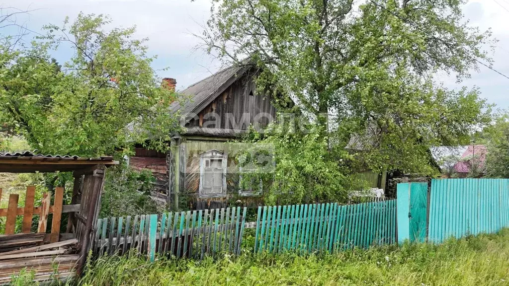 Дом в Челябинская область, Верхнеуфалейский городской округ, пос. ... - Фото 0