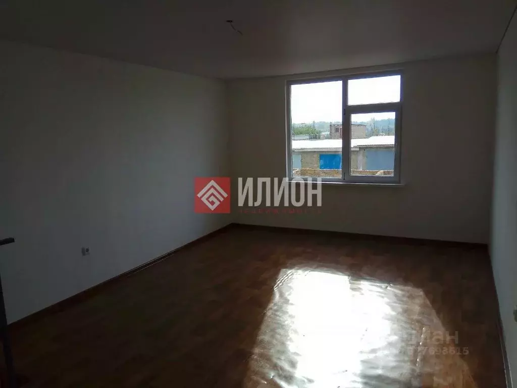 Гараж в Севастополь ул. Хрусталева, 78 (44 м) - Фото 1