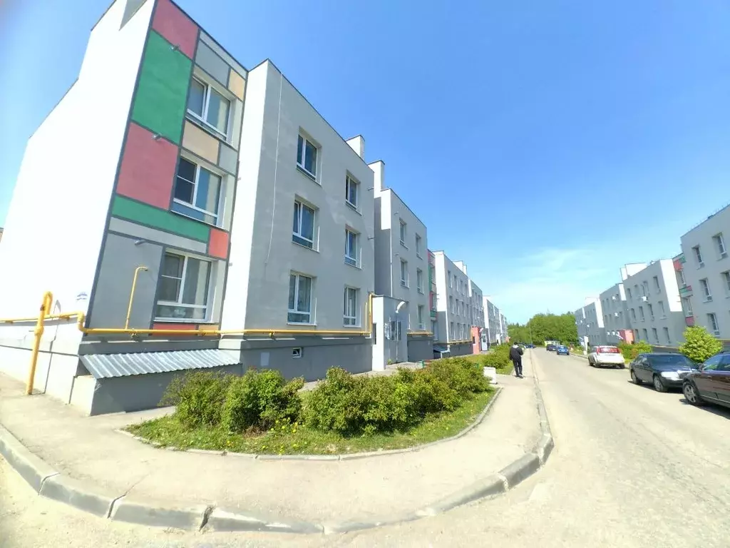 1-к кв. Калужская область, Калуга ул. Петра Тарасова, 35 (37.9 м) - Фото 0