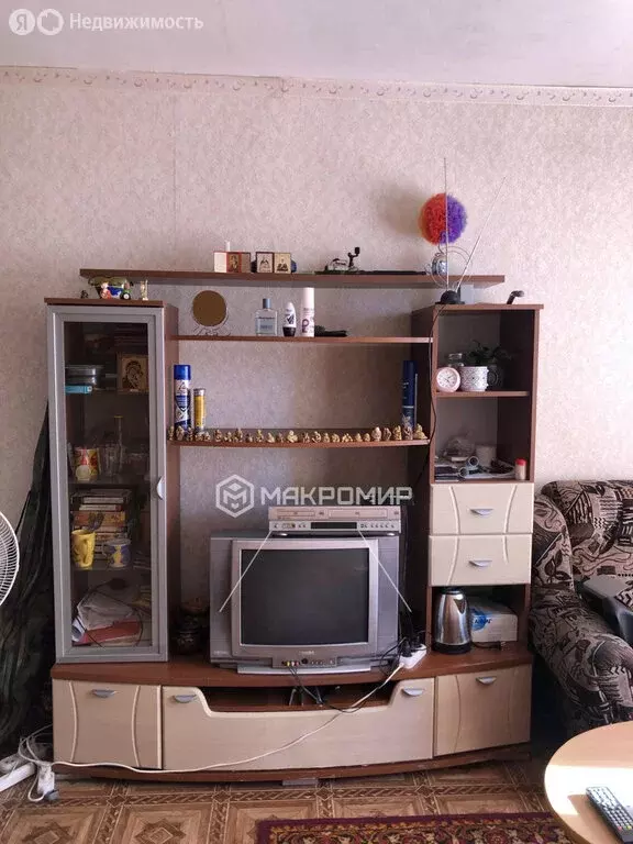 1к в 9-комнатной квартире (17.9 м) - Фото 1