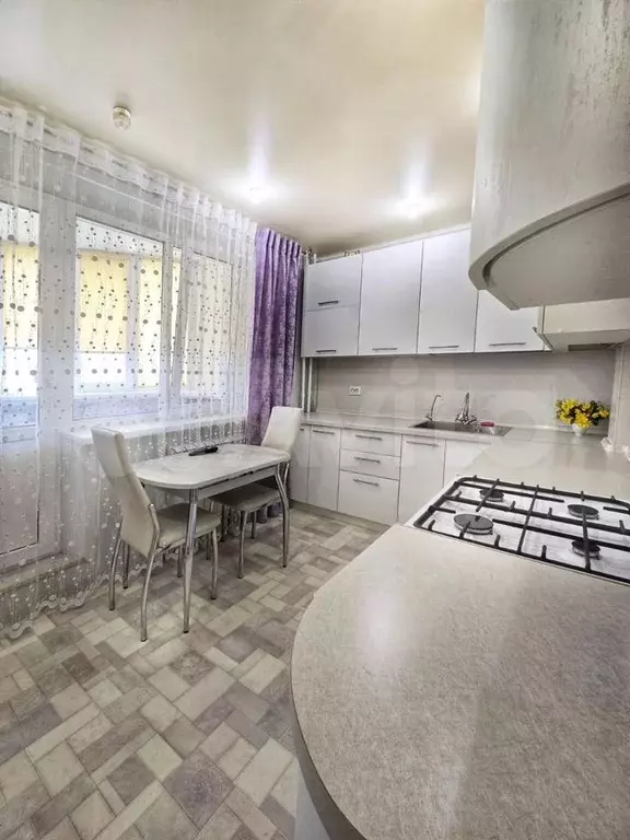 2-к. квартира, 56 м, 4/5 эт. - Фото 0