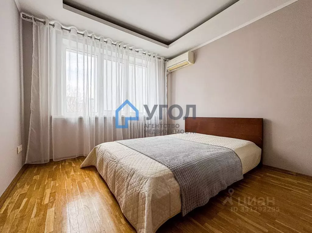3-к кв. Самарская область, Самара Демократическая ул., 27 (70.0 м) - Фото 1