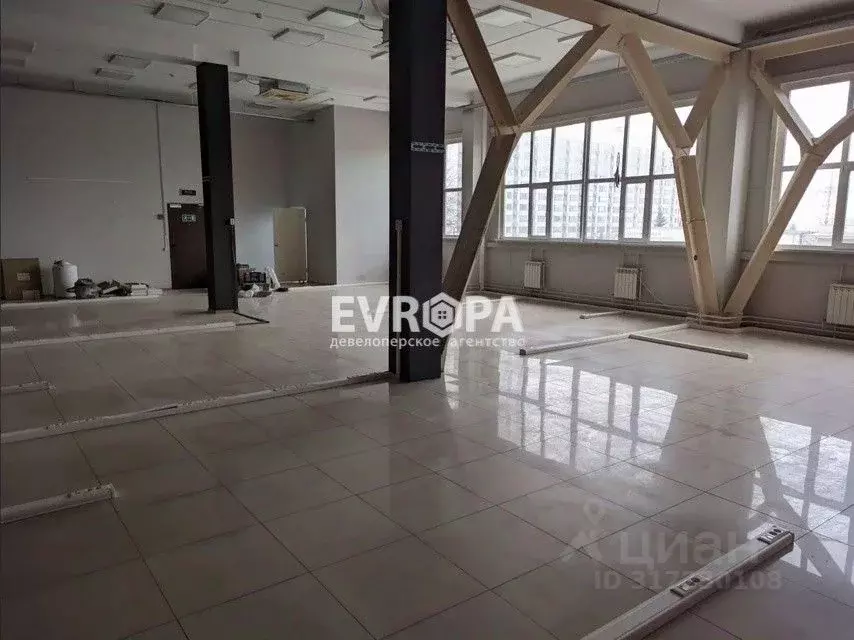 Офис в Ульяновская область, Ульяновск ул. Минаева, 11 (233 м) - Фото 1