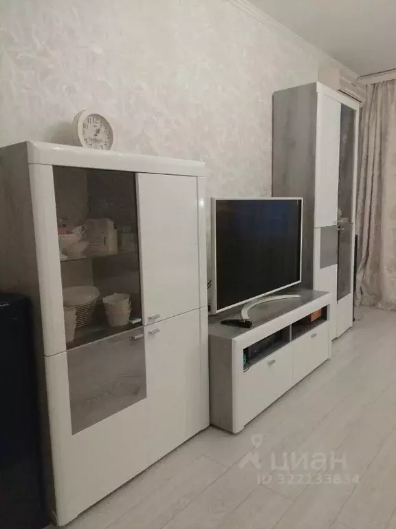 3-к кв. Московская область, Люберцы ул. 50 лет ВЛКСМ, 8 (60.0 м) - Фото 0
