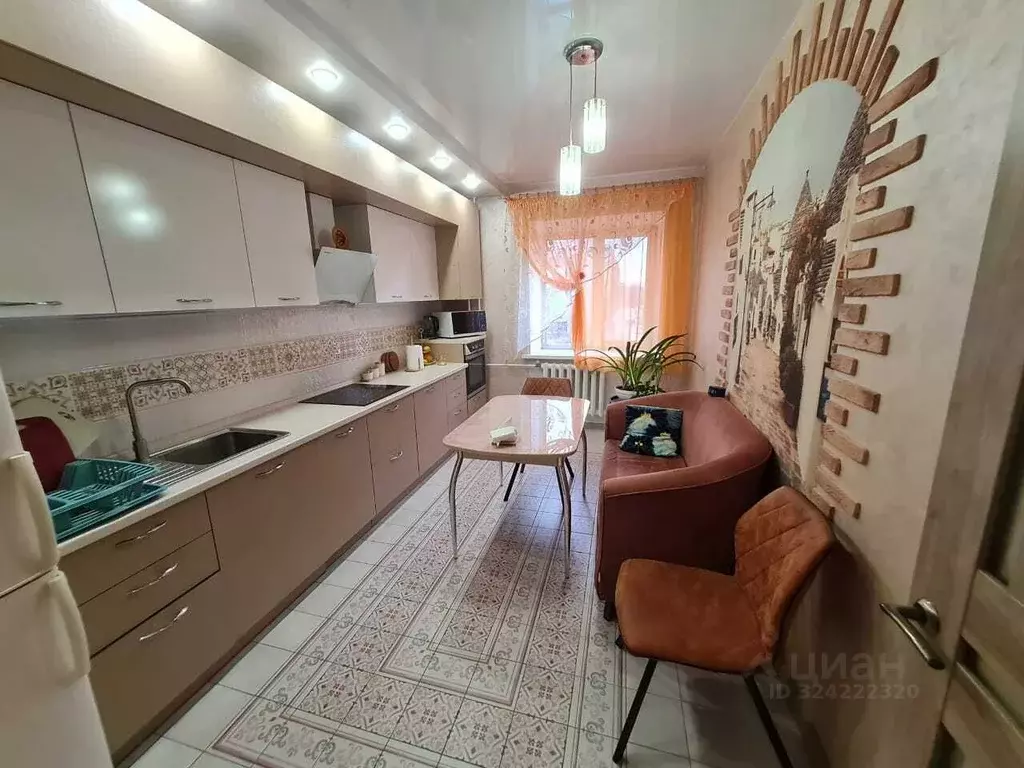 2-к кв. Хакасия, Черногорск ул. Генерала Тихонова, 4В (56.0 м) - Фото 1