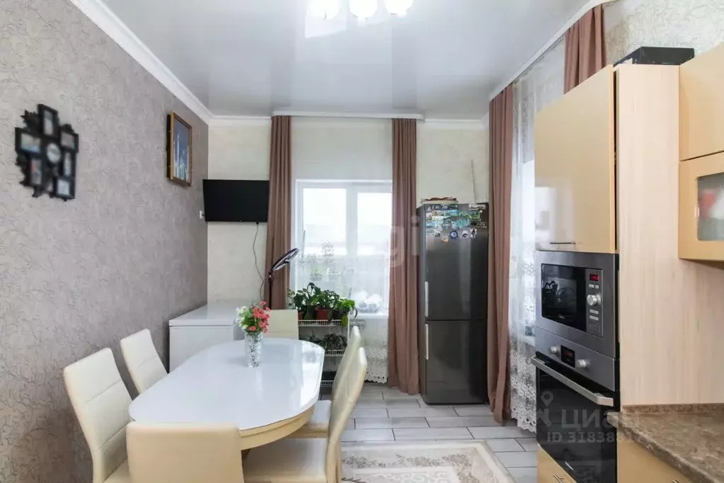 Дом в Ханты-Мансийский АО, Ханты-Мансийск ул. Зырянова, 1 (166 м) - Фото 1