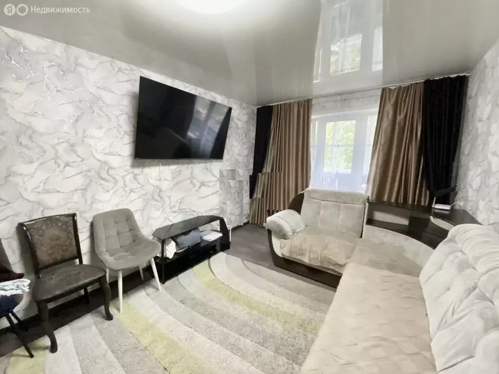 3-комнатная квартира: Киров, улица Чапаева, 22 (58.7 м) - Фото 1