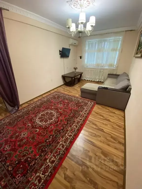 2-к кв. Дагестан, Каспийск ул. Хизроева, 35 (50.0 м) - Фото 0