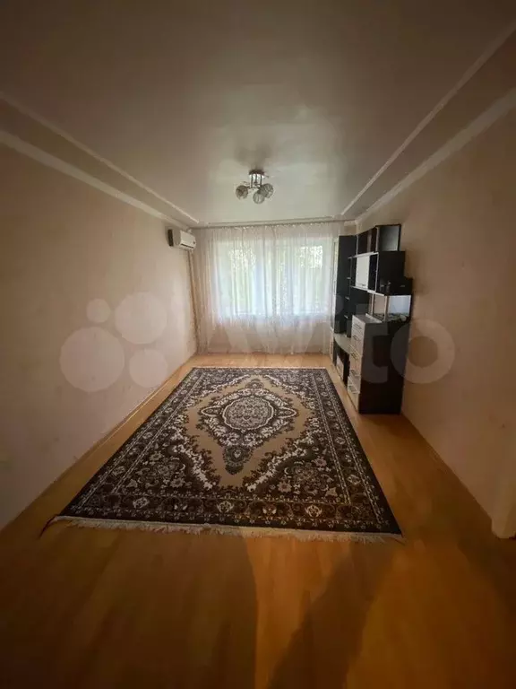 3-к. квартира, 70 м, 5/5 эт. - Фото 1