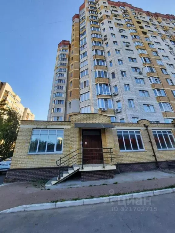 Помещение свободного назначения в Брянская область, Брянск Советская ... - Фото 0