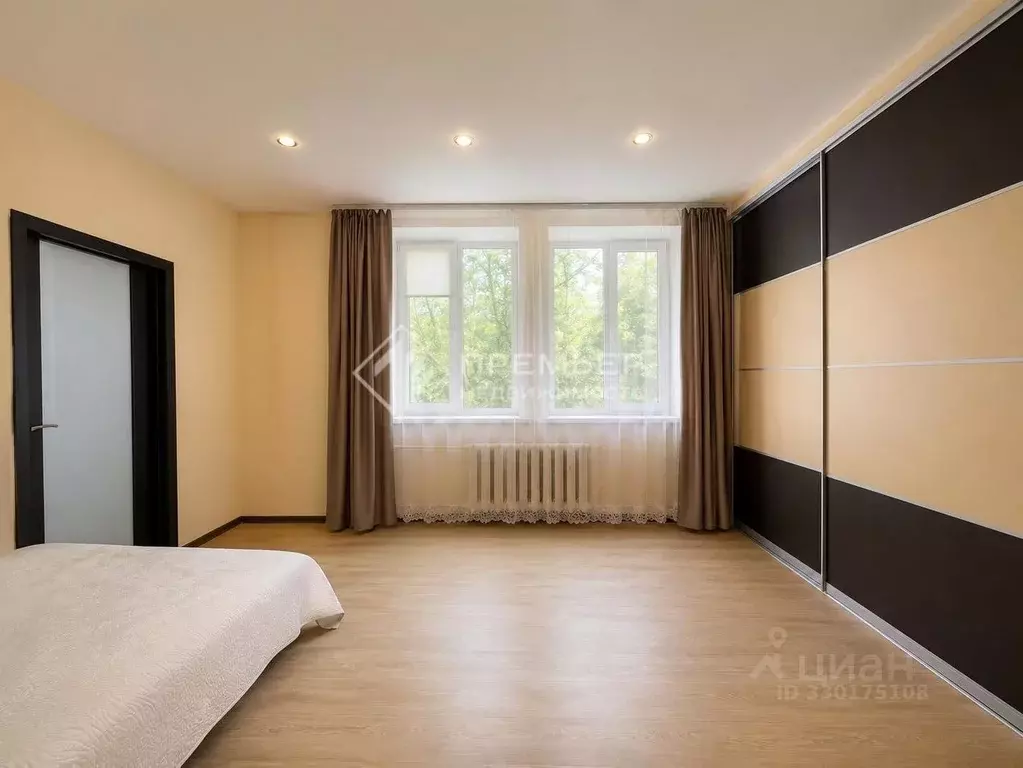 3-к кв. Кировская область, Кирово-Чепецк просп. Мира, 24 (64.8 м) - Фото 1