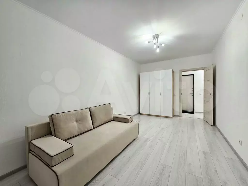 1-к. квартира, 38 м, 5/8 эт. - Фото 1