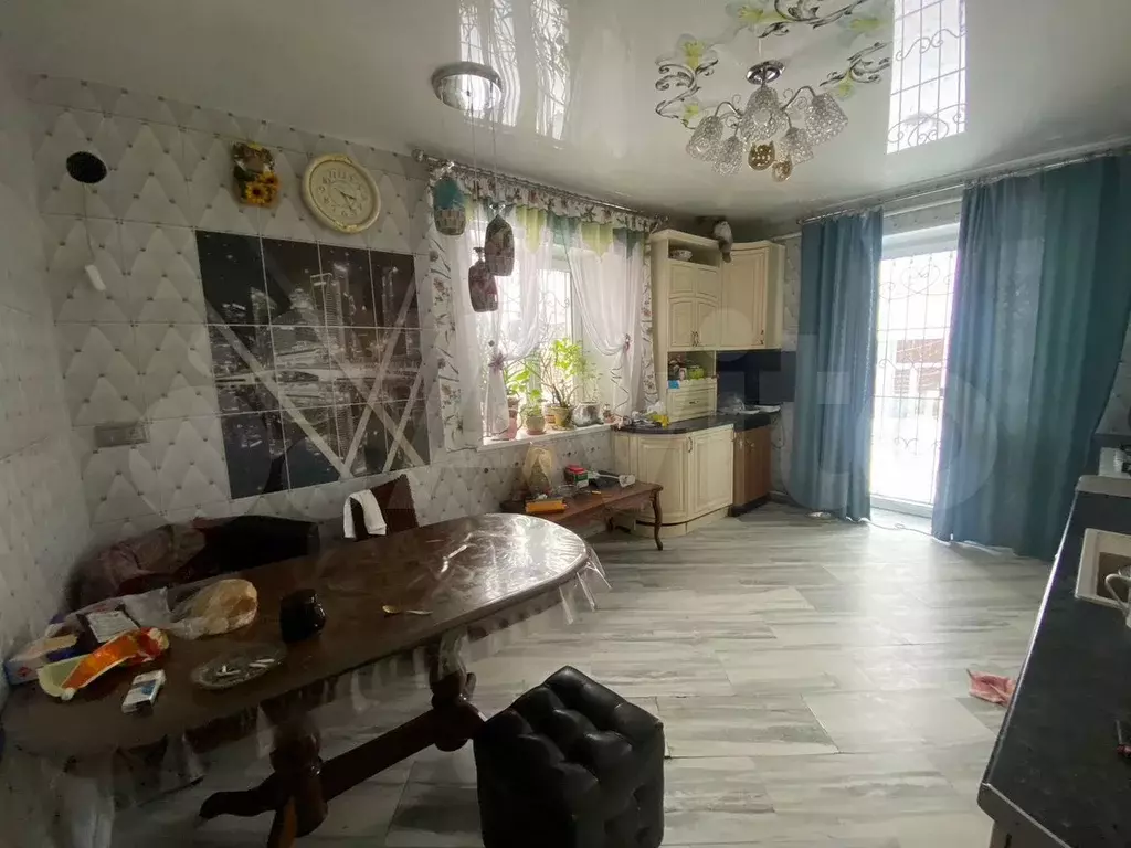 Дом 200 м на участке 13 сот. - Фото 1