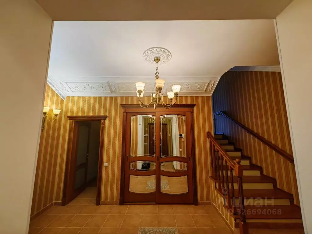 Таунхаус в Омская область, Омск ул. Суворова, 90к7 (640 м) - Фото 2