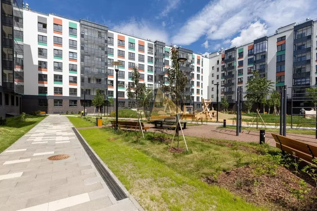 3-к кв. Санкт-Петербург наб. Реки Каменки, 3к3 (90.75 м) - Фото 0