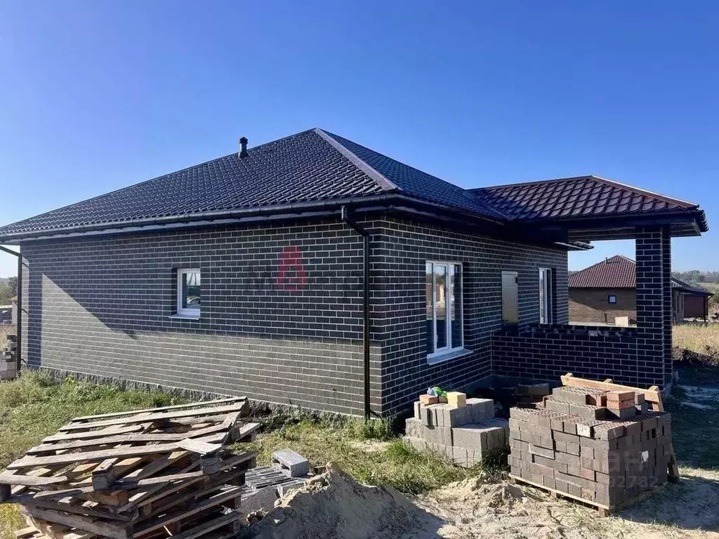 Дом в Белгородская область, Белгородский район, с. Стрелецкое ... - Фото 1