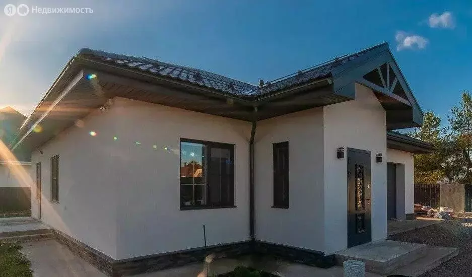 Дом в Ленинградская область, Гатчинский муниципальный округ, городской ... - Фото 1